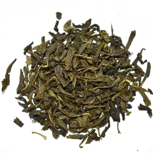 Roheline tee