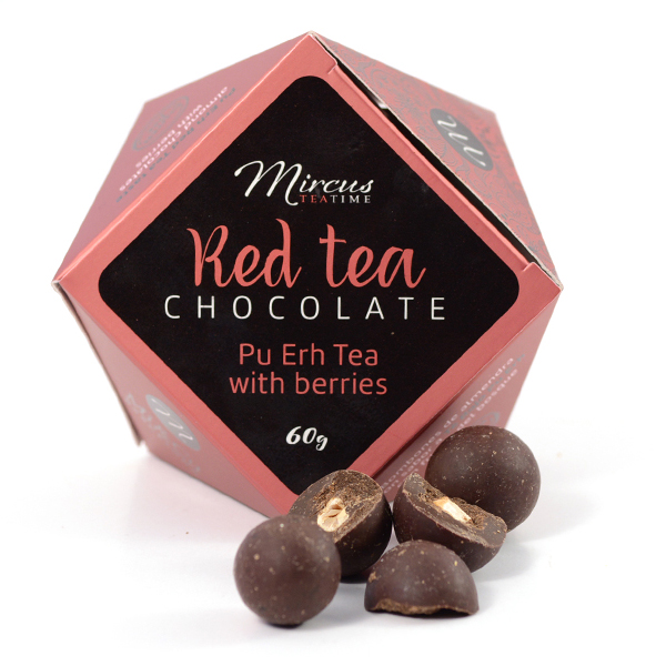 Chocolate almonds Pu Erh & Berries